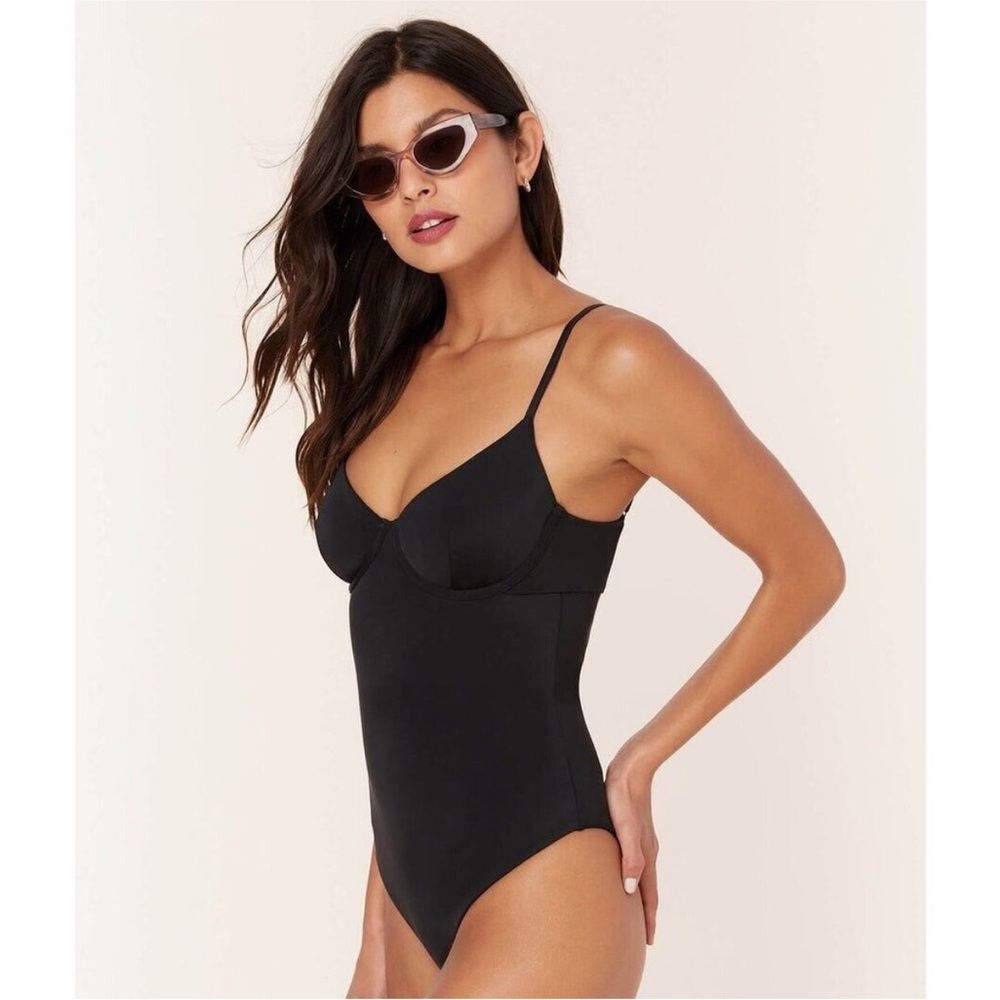 NWT Andie Bermuda One Piece in Black Small Tall